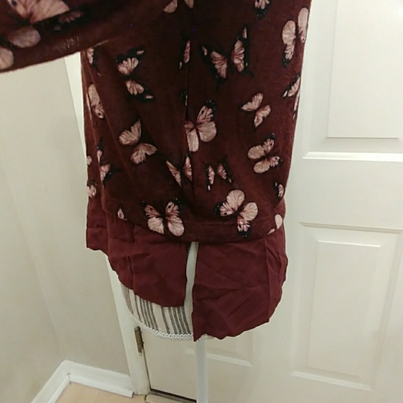 Springfield Butterfly Hi Low L/S Top - Picture 4 of 6